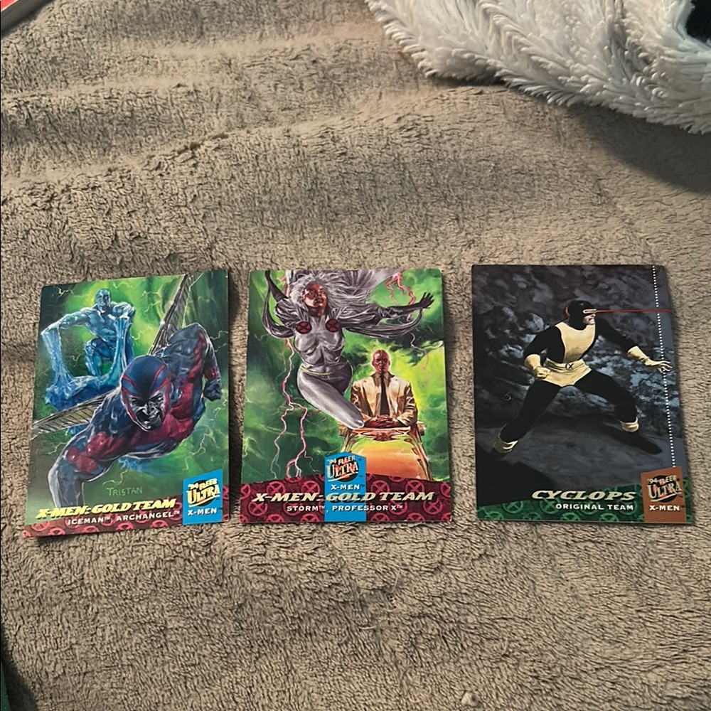 Blue and Green Toy Trading Cards Set